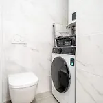 Апартаменти Riverview T2 Luxe 1 Floor