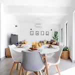 Riverview T2 Luxe 1 Floor Апартаменти Портіман