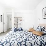 Riverview T2 Luxe 1 Floor Lejlighed *