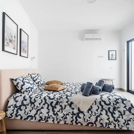 Riverview T2 Luxe 1 Floor * פורטימאו
